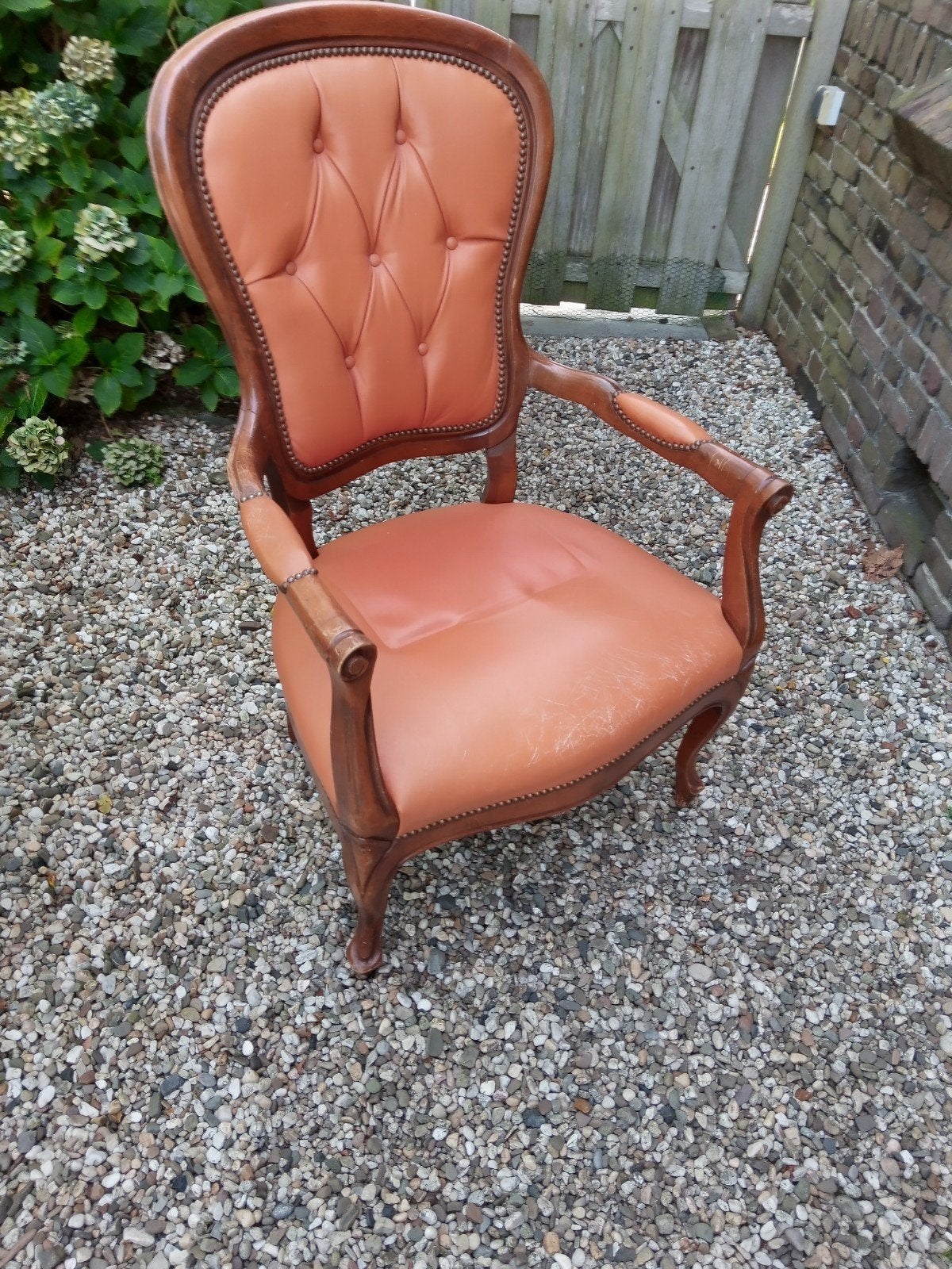 antieke lederen chesterfield damesstoel, Ophalen