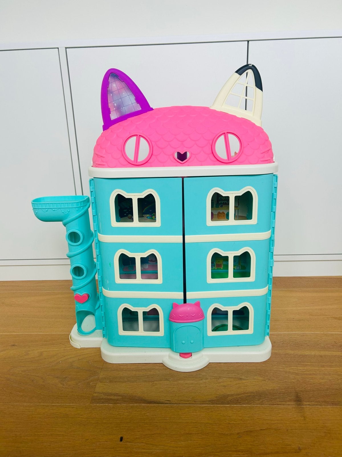 Gabby's Purrfect Poppenhuis met accessoires