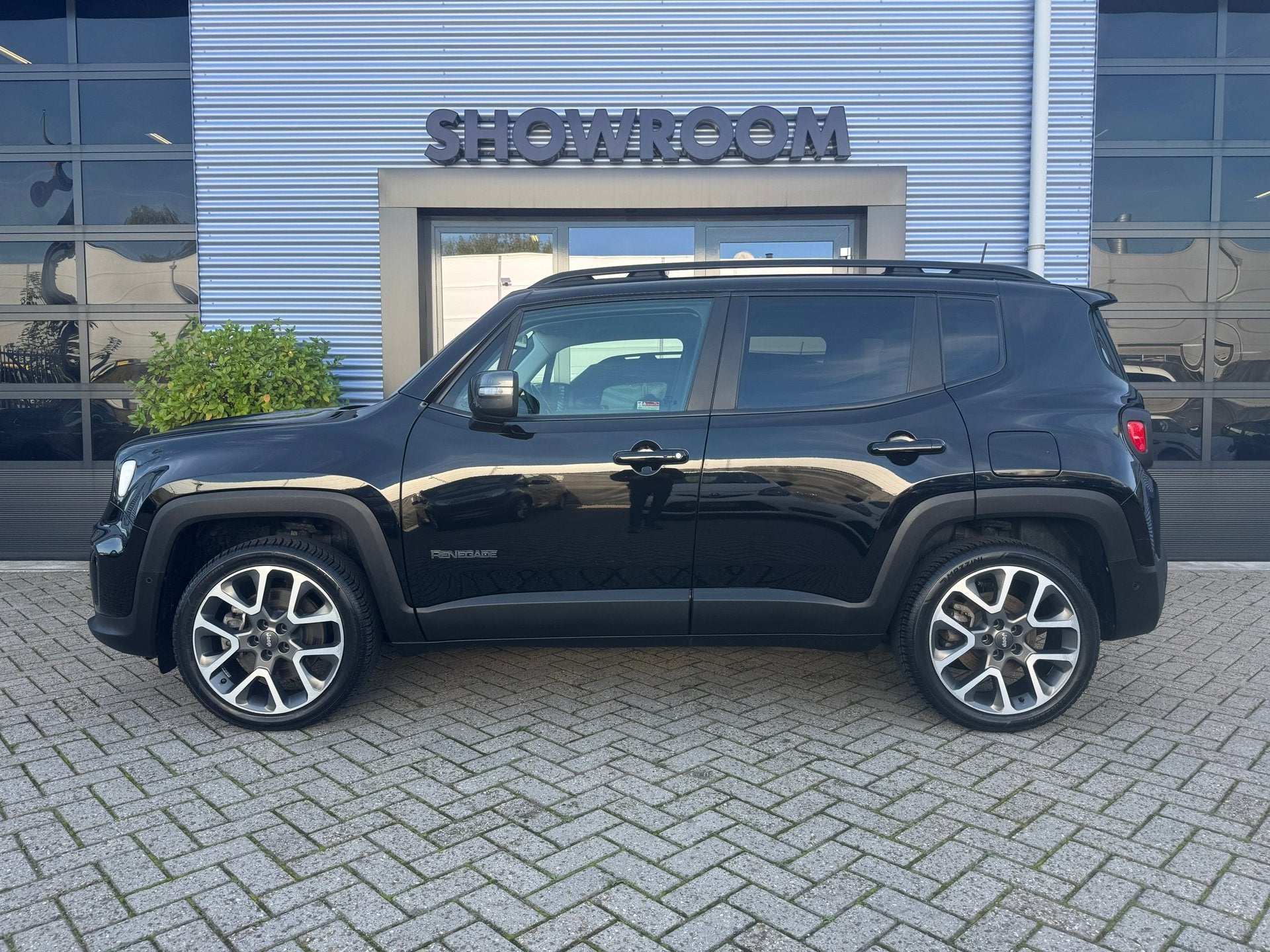 Jeep Renegade 4xe 240 Plug-in Hybrid Electric S AUTOMAAT|CAM, Auto's, Automaat, Dealer onderhouden, Stof, Gebruikt