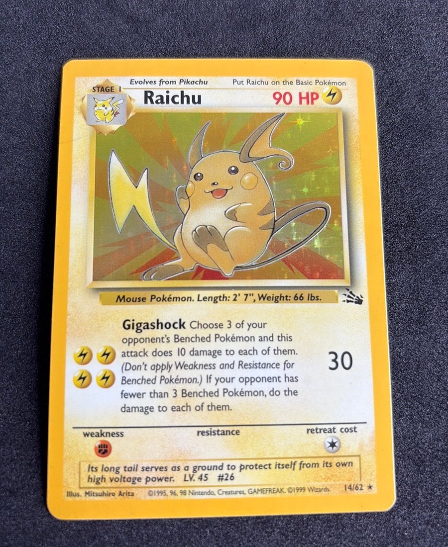 Raichu Fossil Unlimited Holo Pokemon, Ophalen of Verzenden, Zo goed als nieuw, Losse kaart, Foil