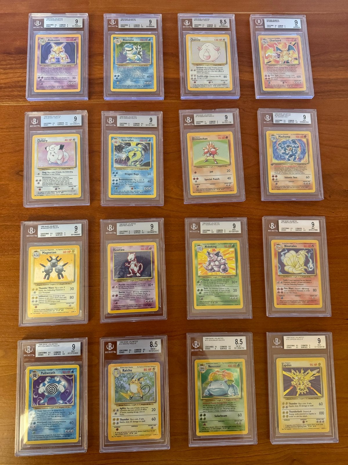 Complete Holo Base Set Pokémon - BGS Graded 9 - Charizard #4, Ophalen of Verzenden, Nieuw, Meerdere kaarten, Foil