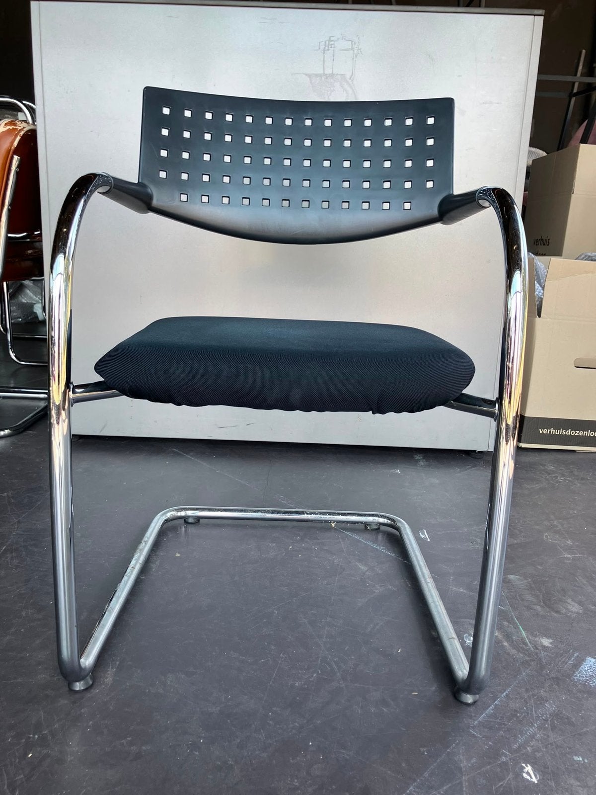 Vitra Visavis Stoelen 4x- Antonio Citterio & Glen Oliver Löw, Ophalen, Gebruikt, Zwart, Vier