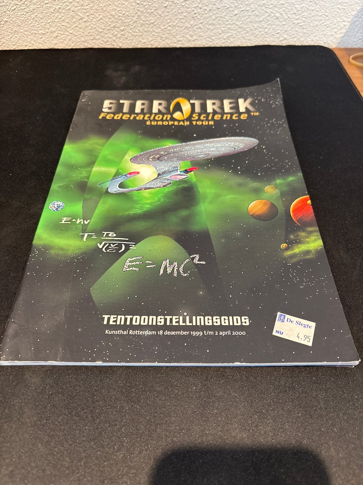Star Trek Federation Science European Tour Tentoonstellingsg, Boeken, Film, Tv en Media, Ophalen of Verzenden, Gelezen, Filmspecifiek