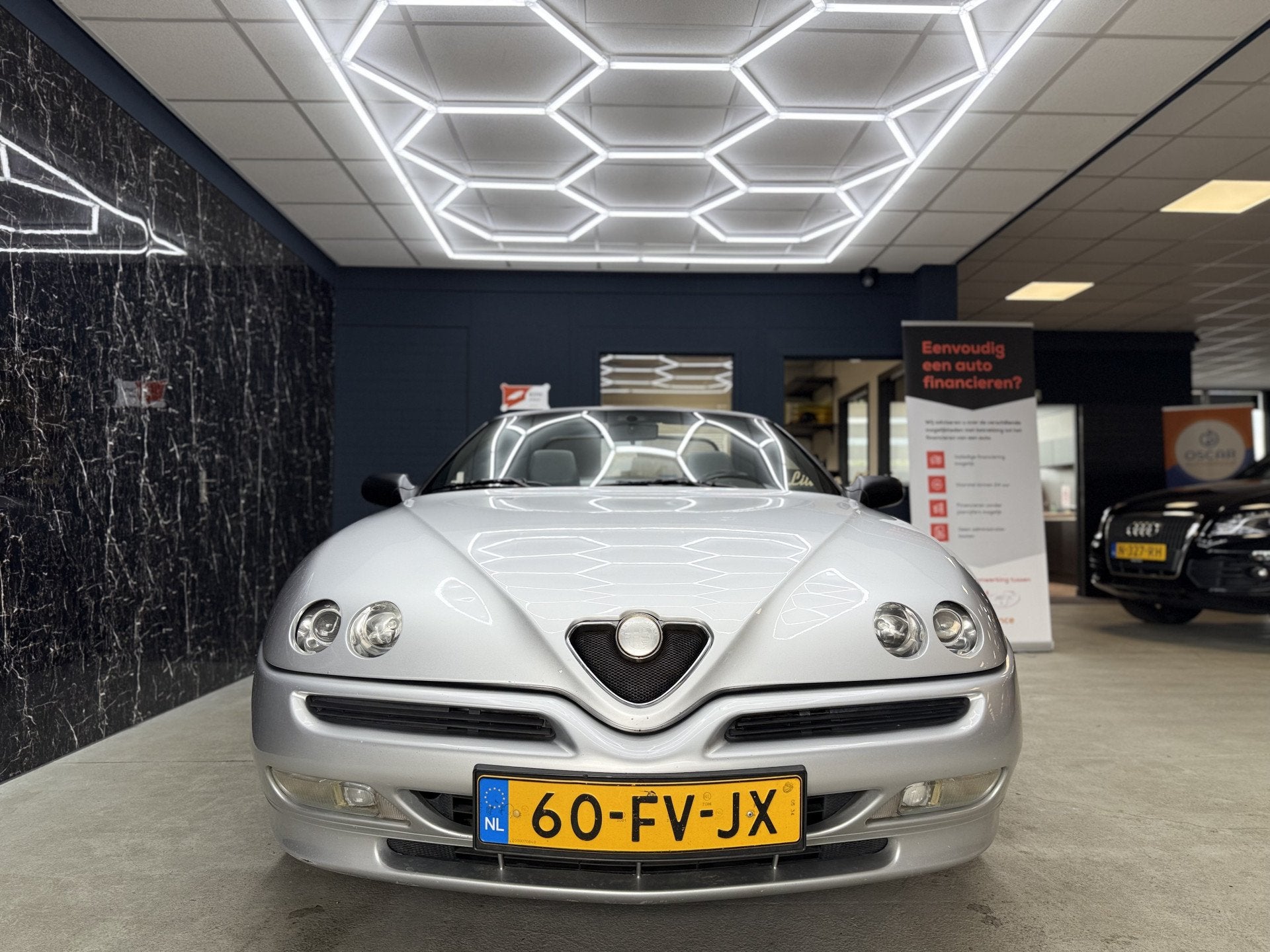 Alfa Romeo Spider 2.0-16V T.Spark L (bj 2000), Auto's, Voorwielaandrijving, 1970 cc, Cabriolet, Lederen bekleding