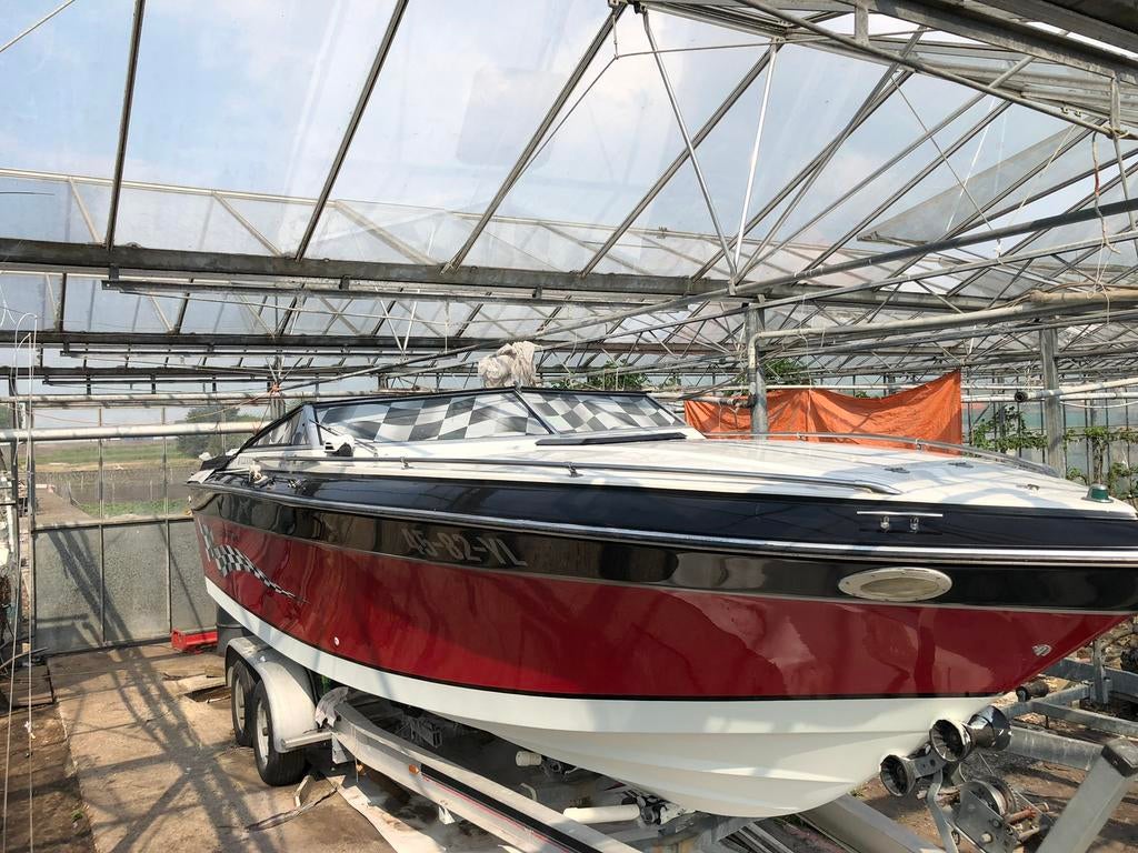 Four Winns 241 Liberator - Mercruiser 454 V8, 330pk, Watersport en Boten, Speedboten, Ophalen, Gebruikt, Binnenboordmotor, 200 pk of meer