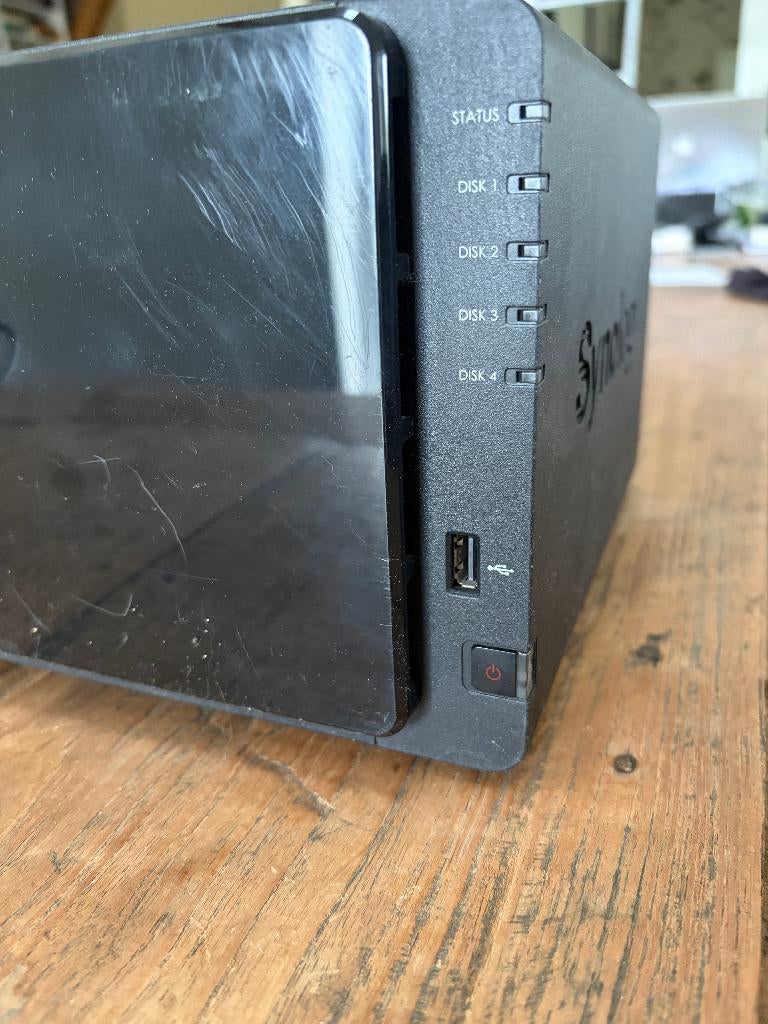 Synology DS413 NAS + 2x 3TB harde schijven – goed werkend, Ophalen of Verzenden, Zo goed als nieuw