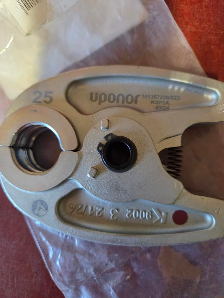 Uponor K9002 3 21/24 persbek 25mm voor de mini, Ophalen of Verzenden, Nieuw