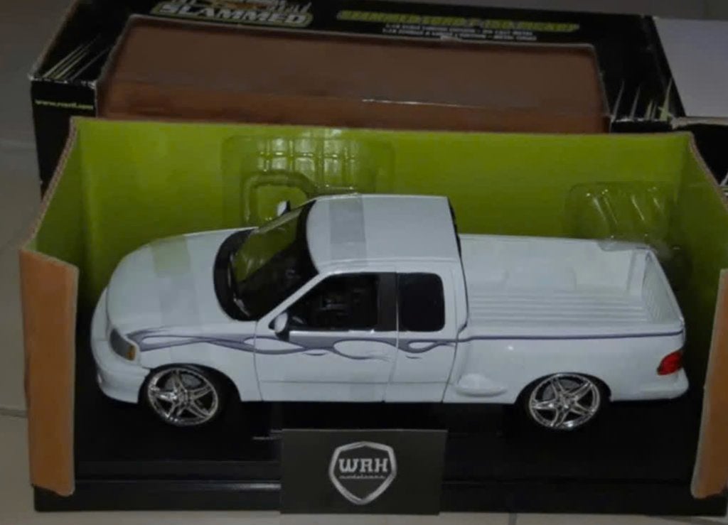 1:18 FORD F150 PICK UP SLAMMED ERTL NIEUW!! in doos WRH, Verzenden, Nieuw, Auto, ERTL