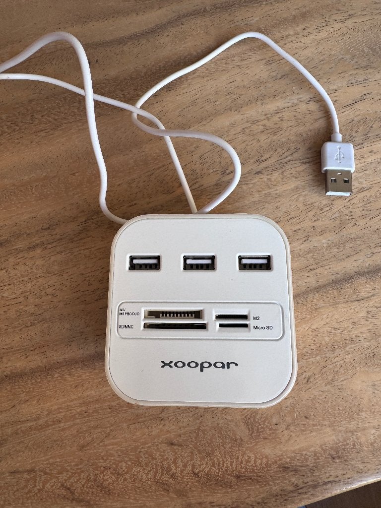 Xoopar verdeler, Computers en Software, Ophalen of Verzenden, Xoopar, USB-hub, Gebruikt