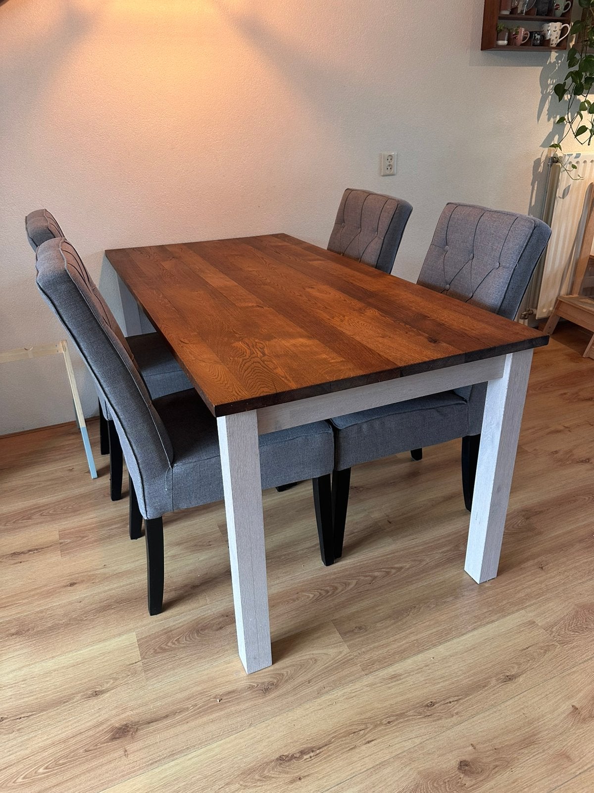 Massief eiken eettafel
