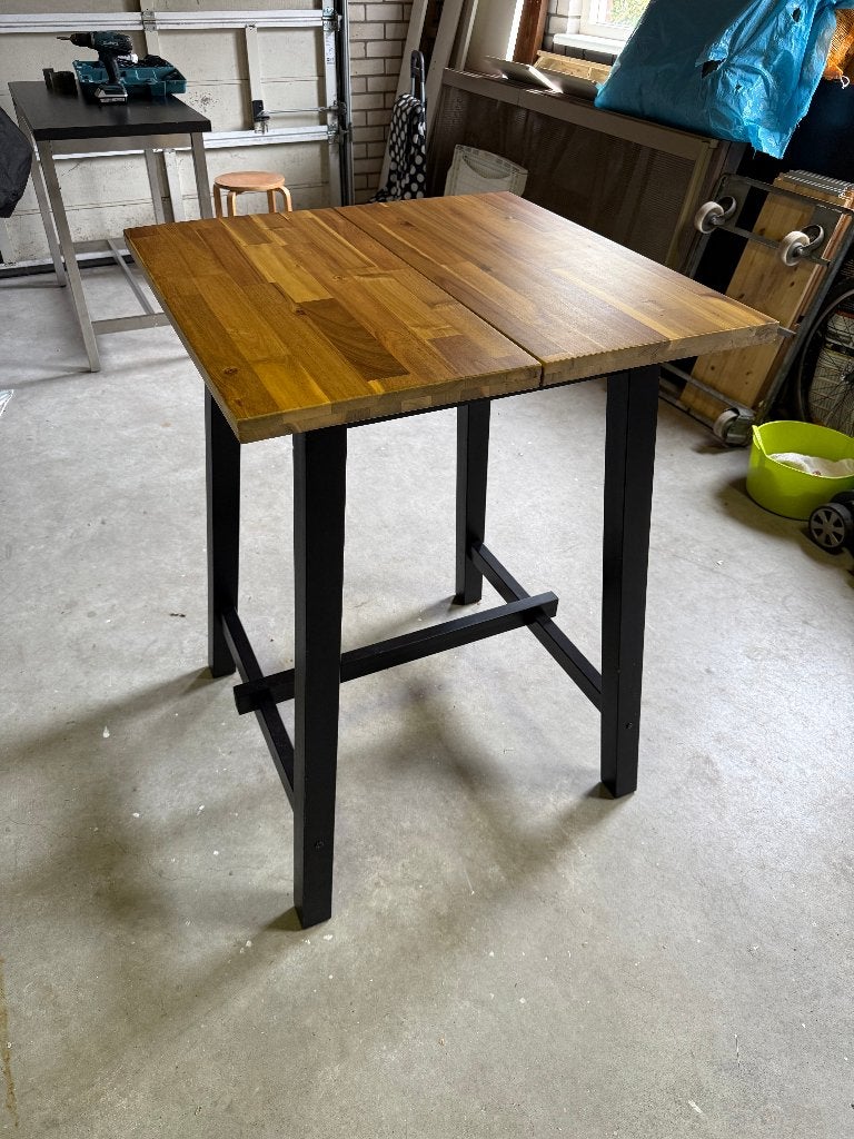 Ikea Skogsta bartafel, Ophalen, Zo goed als nieuw