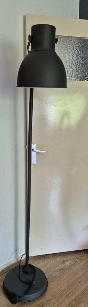 Lamp HECTAR Ikea, Ophalen, 150 tot 200 cm