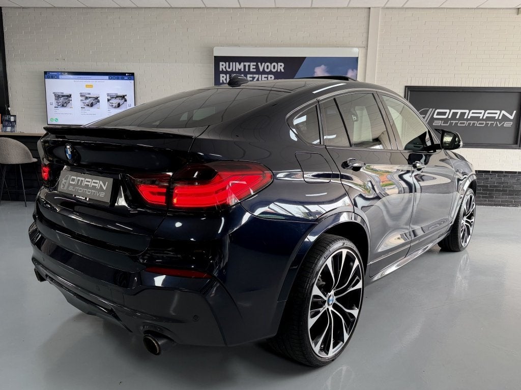 BMW X4 M40i M-Sport SCHUIFDAK HUD LEER 21'' (bj 2017), Auto's, Automaat, Dealer onderhouden, Gebruikt, Euro 6