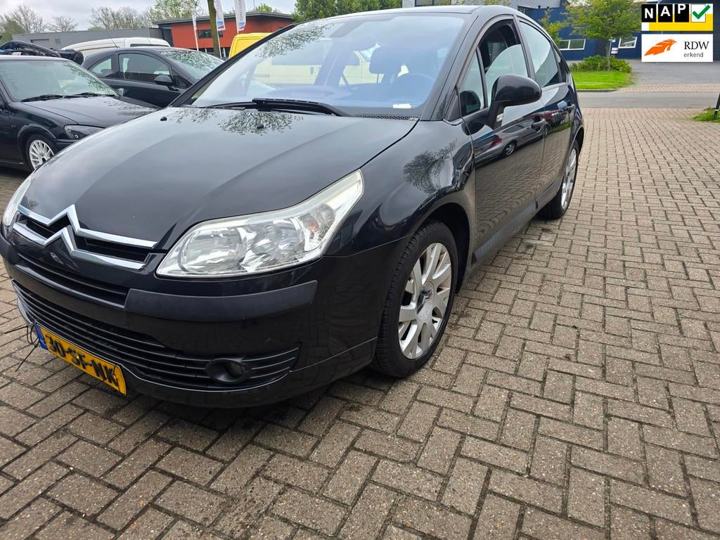 Citroen C4 1.4-16V Ligne Prestige, Voorwielaandrijving, Zwart, Origineel Nederlands, Handgeschakeld