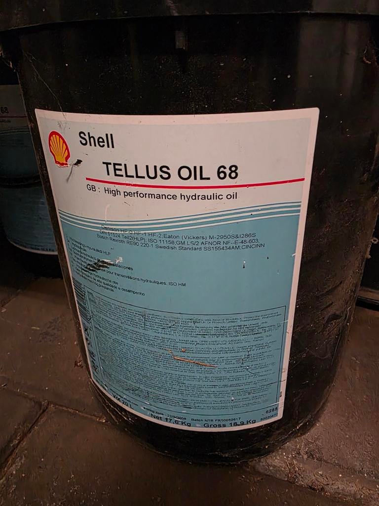 Shell Tellus Oil 68 - Hoogwaardige Hydraulische Olie, Ophalen of Verzenden, Nieuw, Universele onderdelen