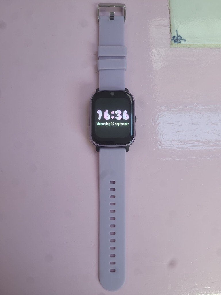 On2Track Next kinderhorloge paars – nooit gebruikt, Ophalen of Verzenden, Nieuw, Paars, Jongen of Meisje