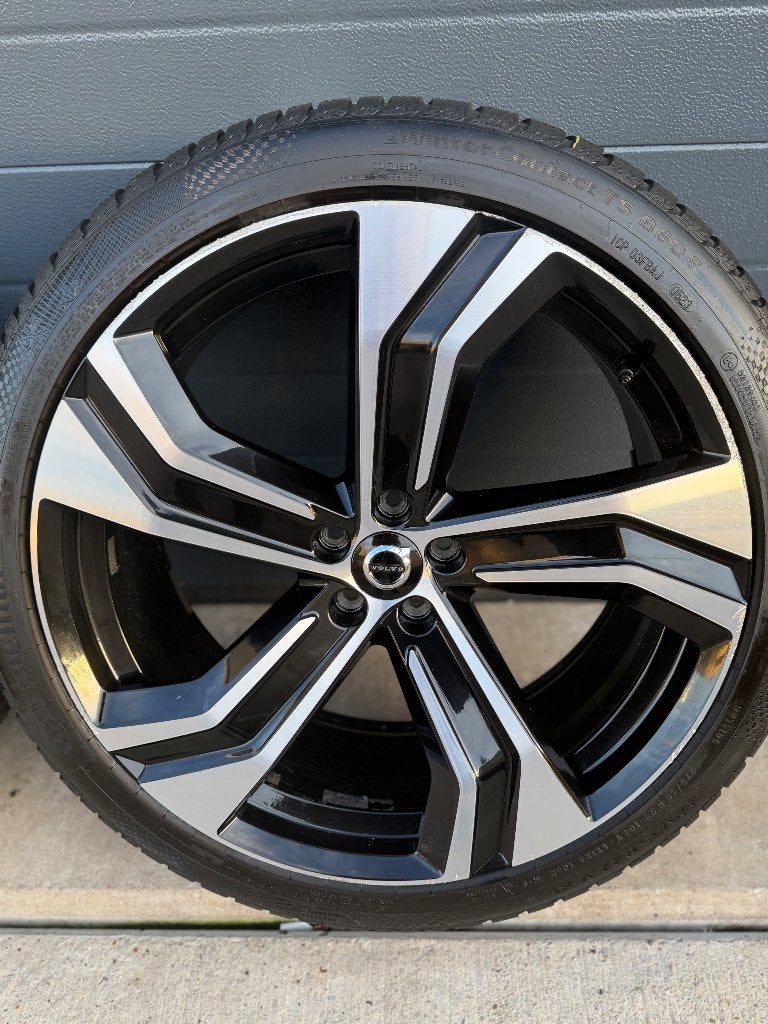 Originele 22” Volvo XC90 R-design velgen + winterbanden, Ophalen, Gebruikt, Velg(en), 275 mm
