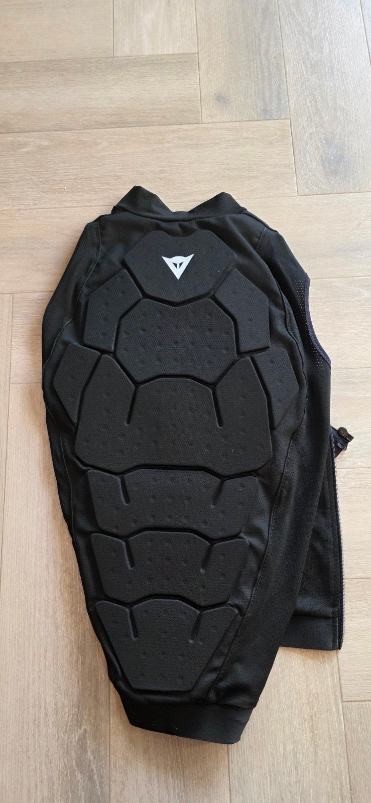 RUG PROTECTOR. DAINESE. Maat L,, Ophalen of Verzenden