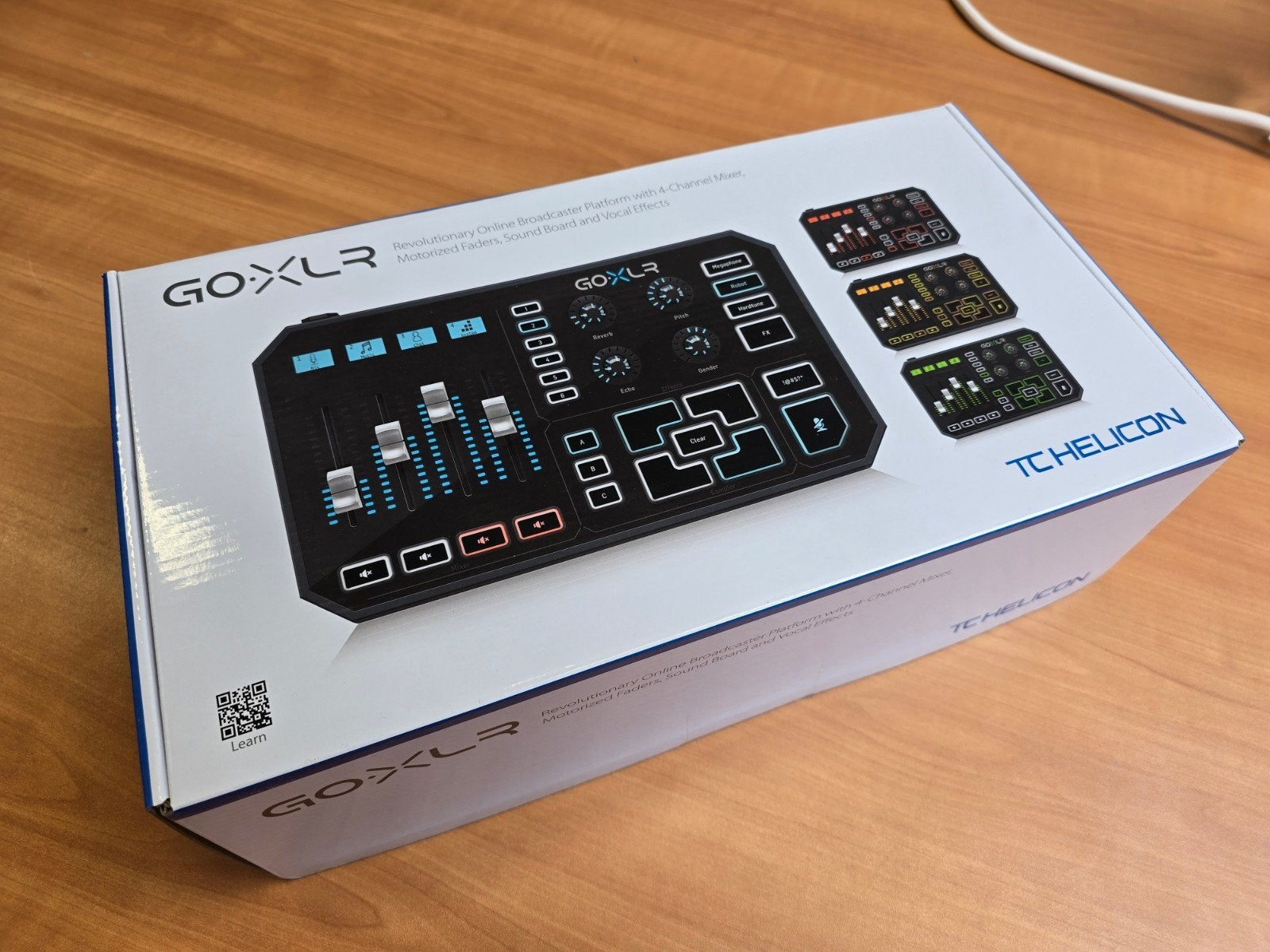 TC Helicon GoXLR - Zo goed als nieuw, compleet in doos, Ophalen of Verzenden, Zo goed als nieuw, Minder dan 5 kanalen, Microfooningang