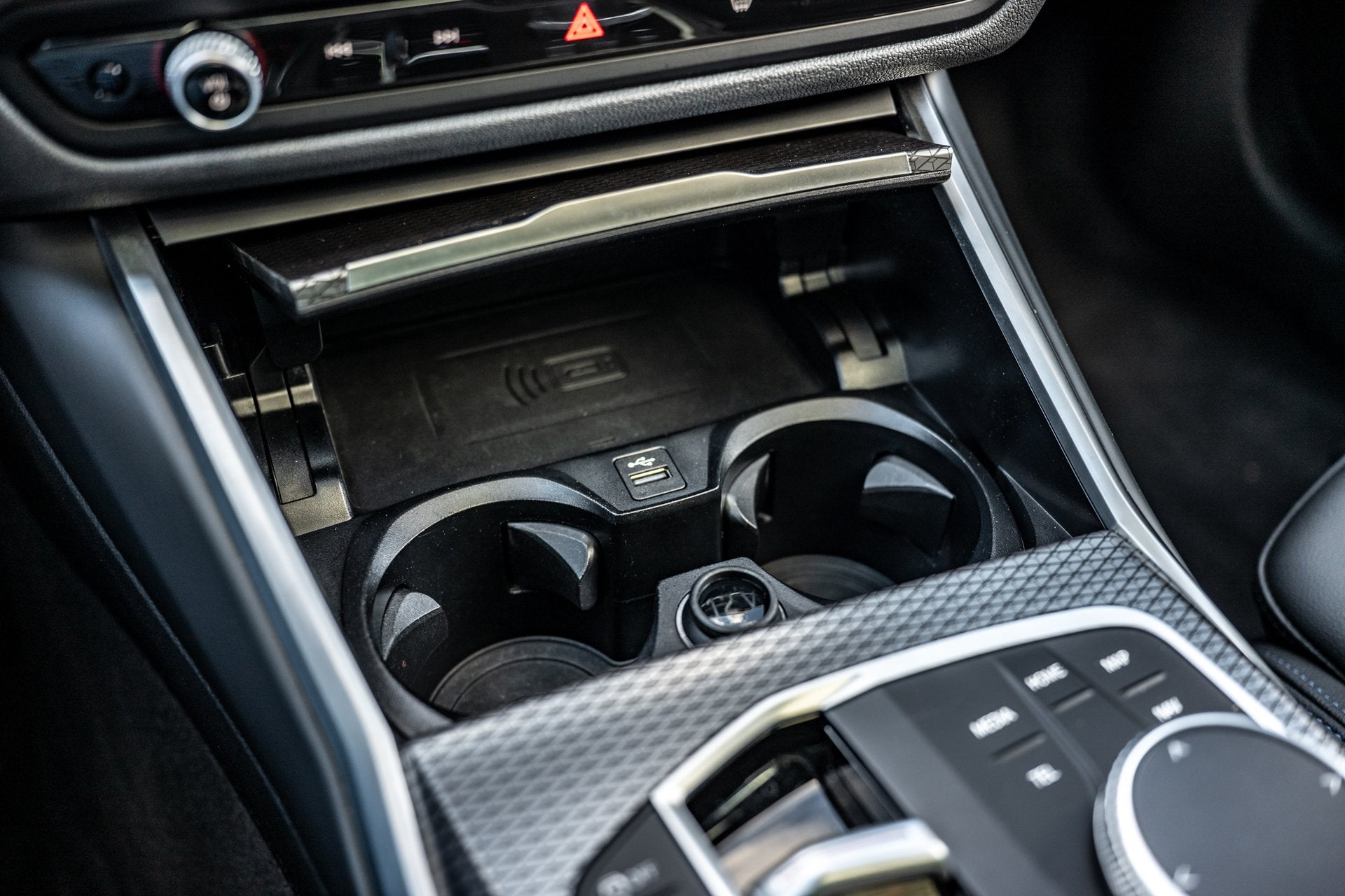 Foto 40 van BMW 3-serie Touring 330e Pano/M-Sport/HUD/Trekhaak