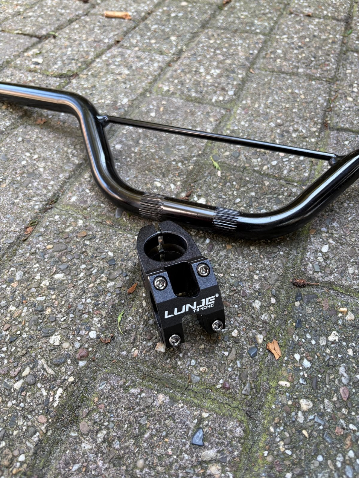 Gloednieuw stuur en stem 22mm, Fietsen en Brommers, Fietsonderdelen, Ophalen of Verzenden, Nieuw, Stuur, Aluminium