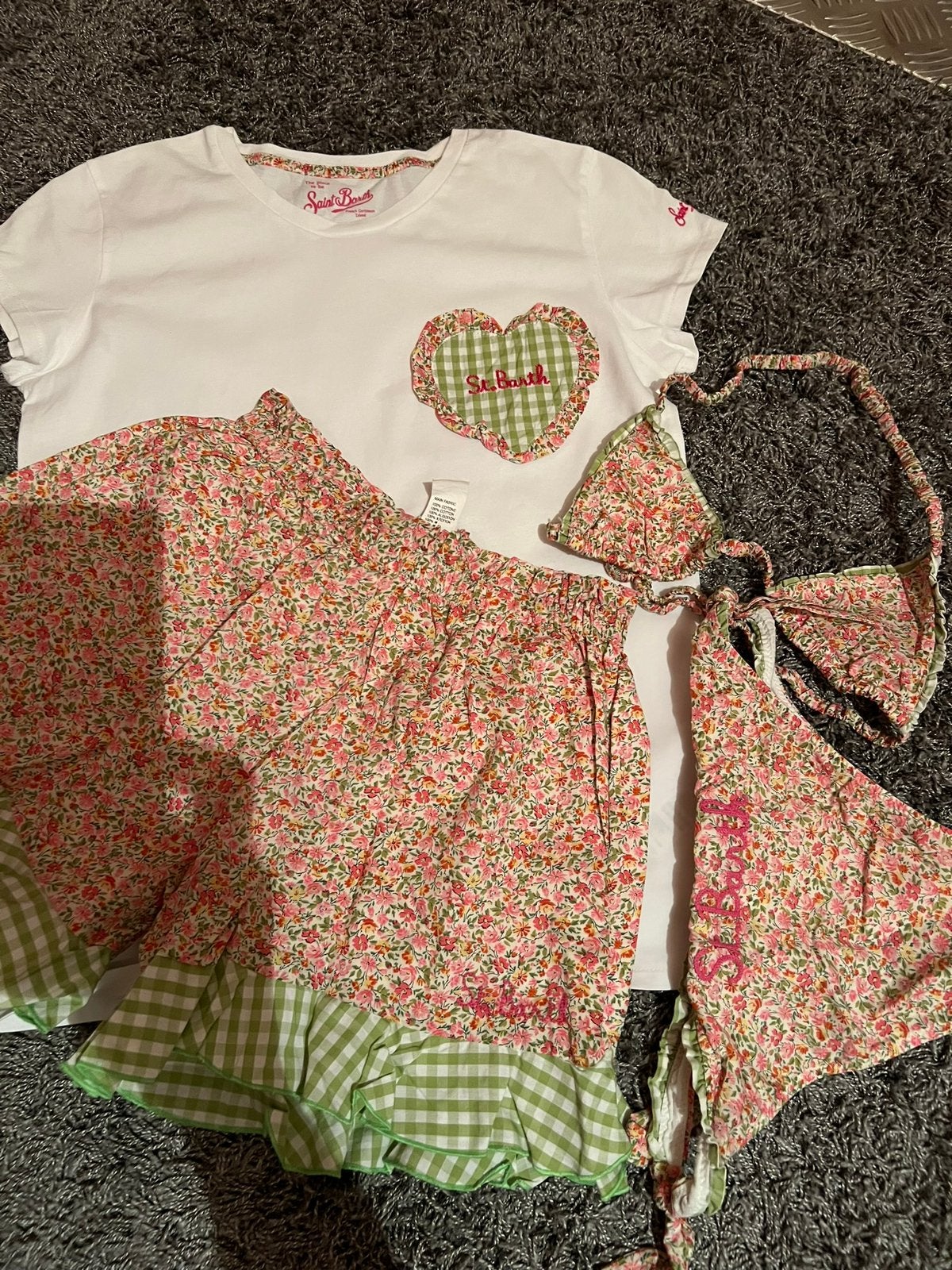 SAINT BARTH bikini en kort broekje& shirt 152 origineel zgan, Bikiniset, Ophalen of Verzenden, Zo goed als nieuw, Maat 152