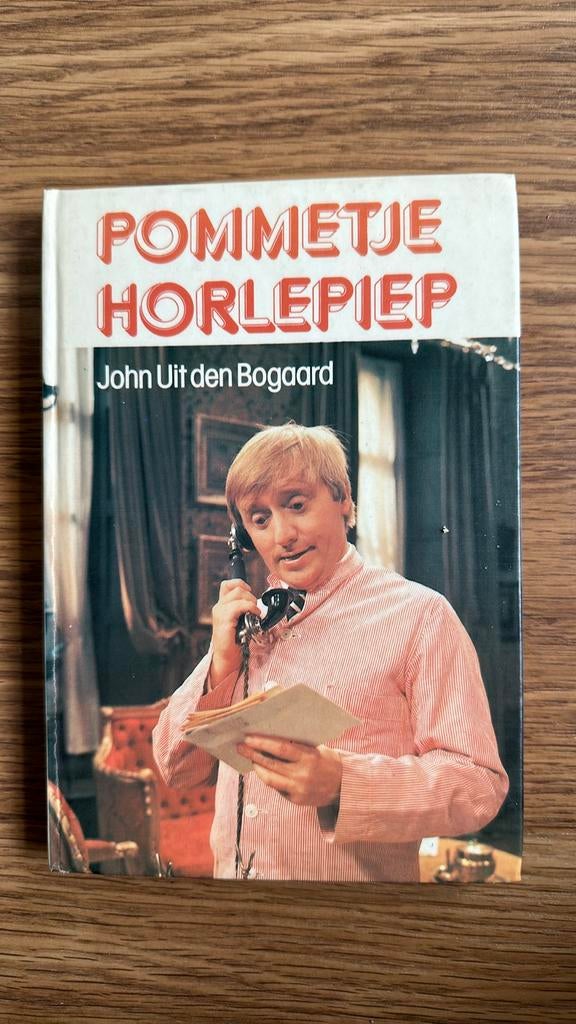 Pommetje Horlepiep - John Uit den Bogaard, Boeken, Ophalen of Verzenden, Gelezen, Nederland