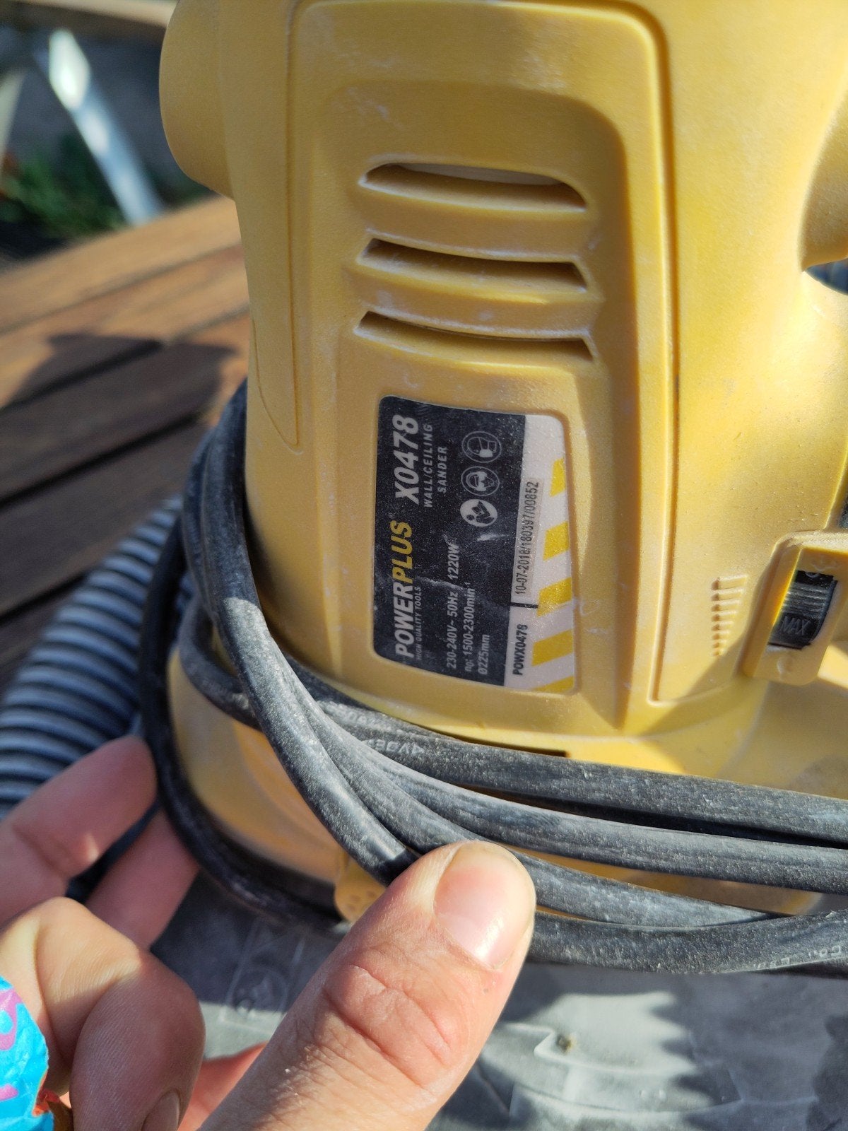 Powerplus POWX0478 Muurschuurmachine + 40 Bosch schuurpads, Ophalen of Verzenden, Gebruikt, 1200 watt of meer, Overige typen