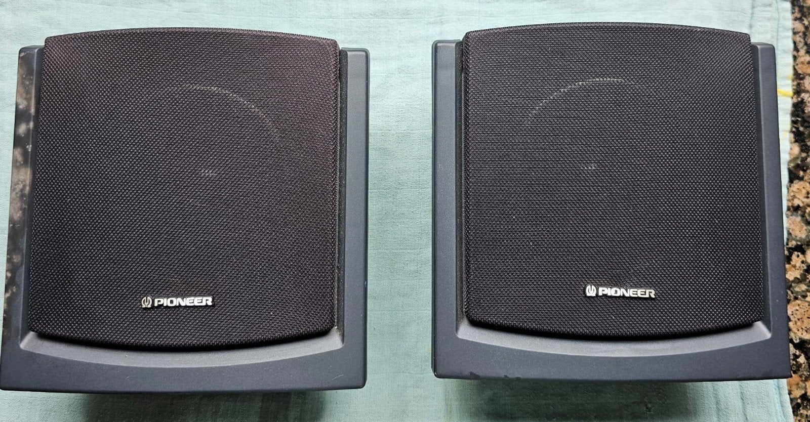 Pioneer S-P70 Speakers - Compacte Stereo Luidsprekers, Audio, Tv en Foto, Luidsprekers, Stereo speakers, Gebruikt, Ophalen of Verzenden