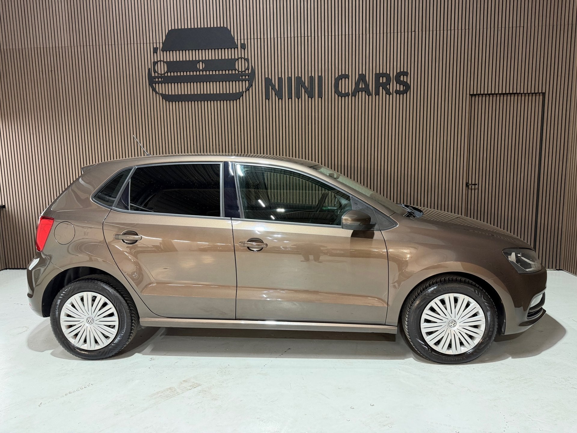 Volkswagen Polo 1.2 TSI Highline Volledig onderhouden, Auto's, Start-stop-systeem, Euro 6, 4 cilinders, Bruin