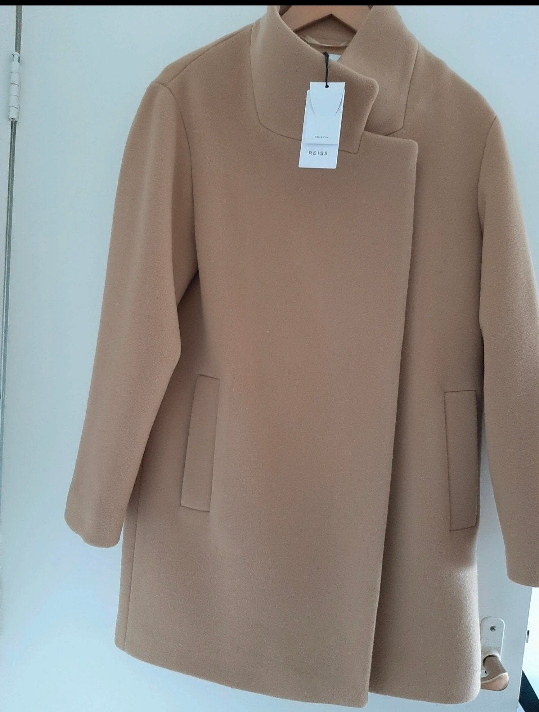 Nieuw met kaartje: REISS 'Sicily' Wollen Mantel (Camel) - Ma, Ophalen of Verzenden, Nieuw, Maat 36 (S), Beige