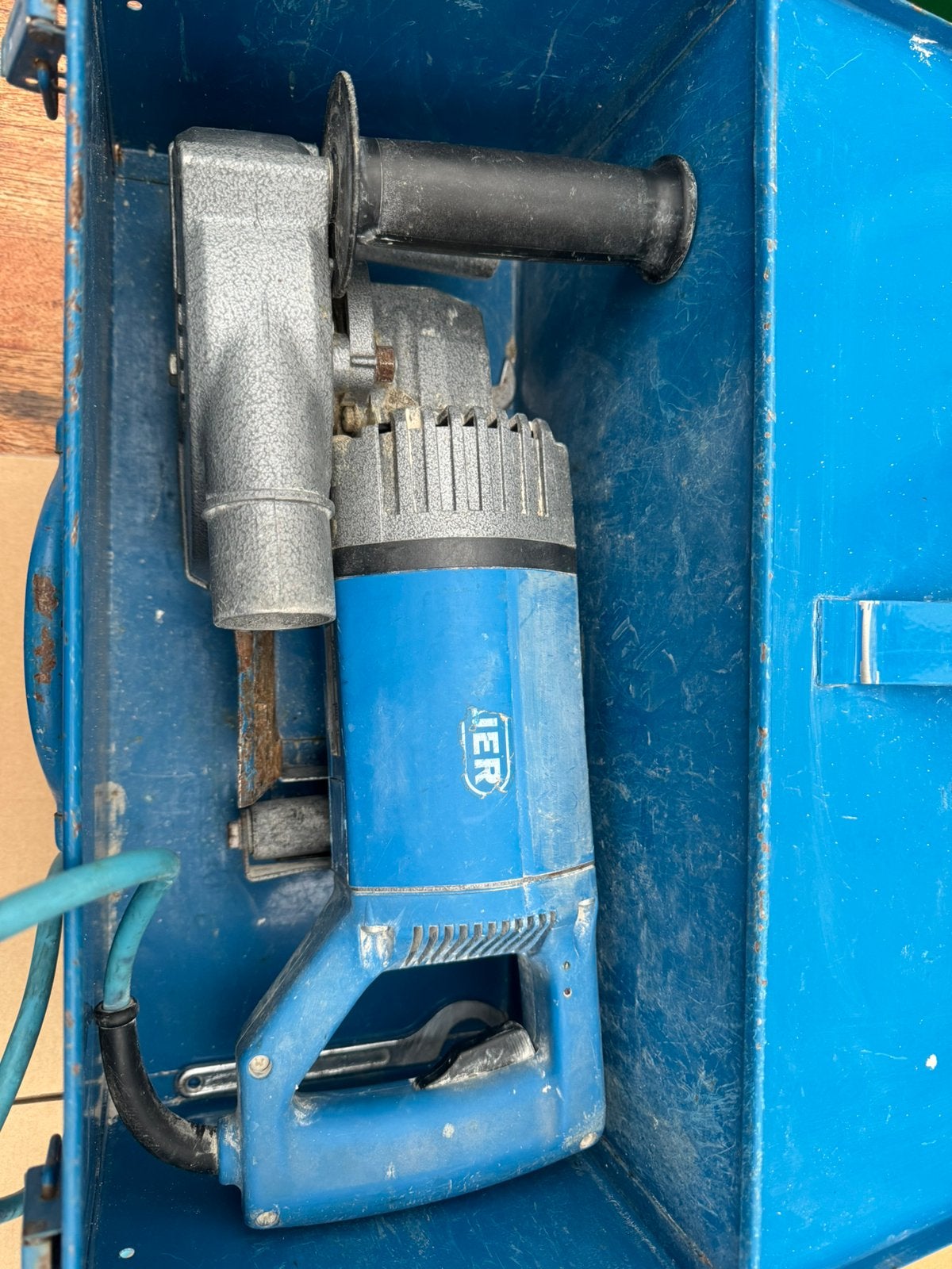 Baier BDN 453 sleuvenfrees freesmachine, Doe-het-zelf en Verbouw, Ophalen of Verzenden, Zo goed als nieuw, Elektrisch, Sleuvenfrees