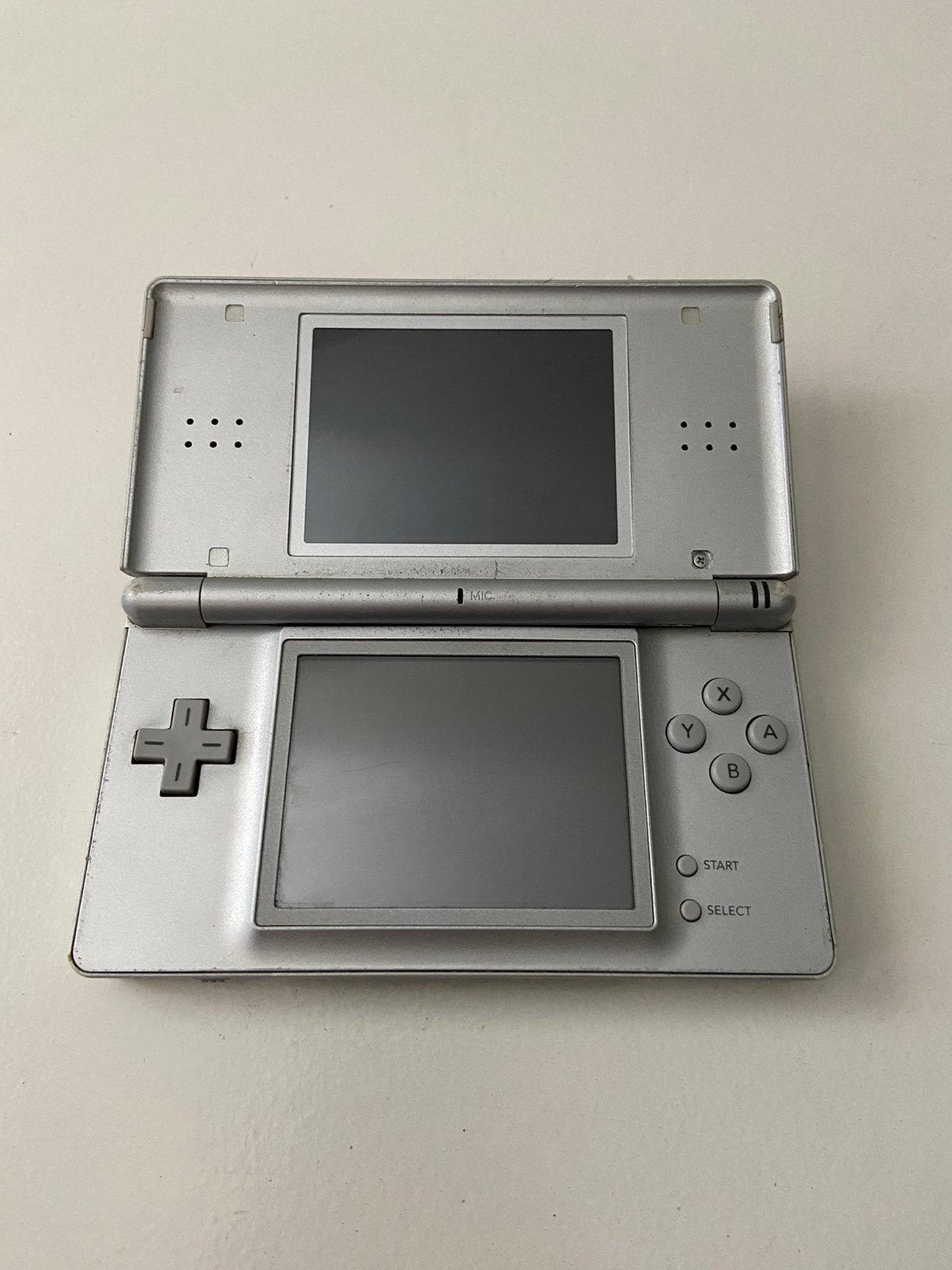 Nintendo ds lite voor reparatie, Ophalen of Verzenden, Niet werkend, Zilver, DS Lite