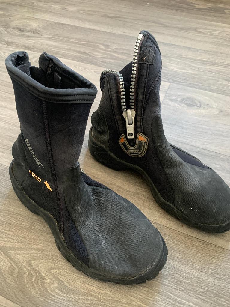 Duik schoenen, Watersport en Boten, Ophalen of Verzenden, Gebruikt, Duikpak