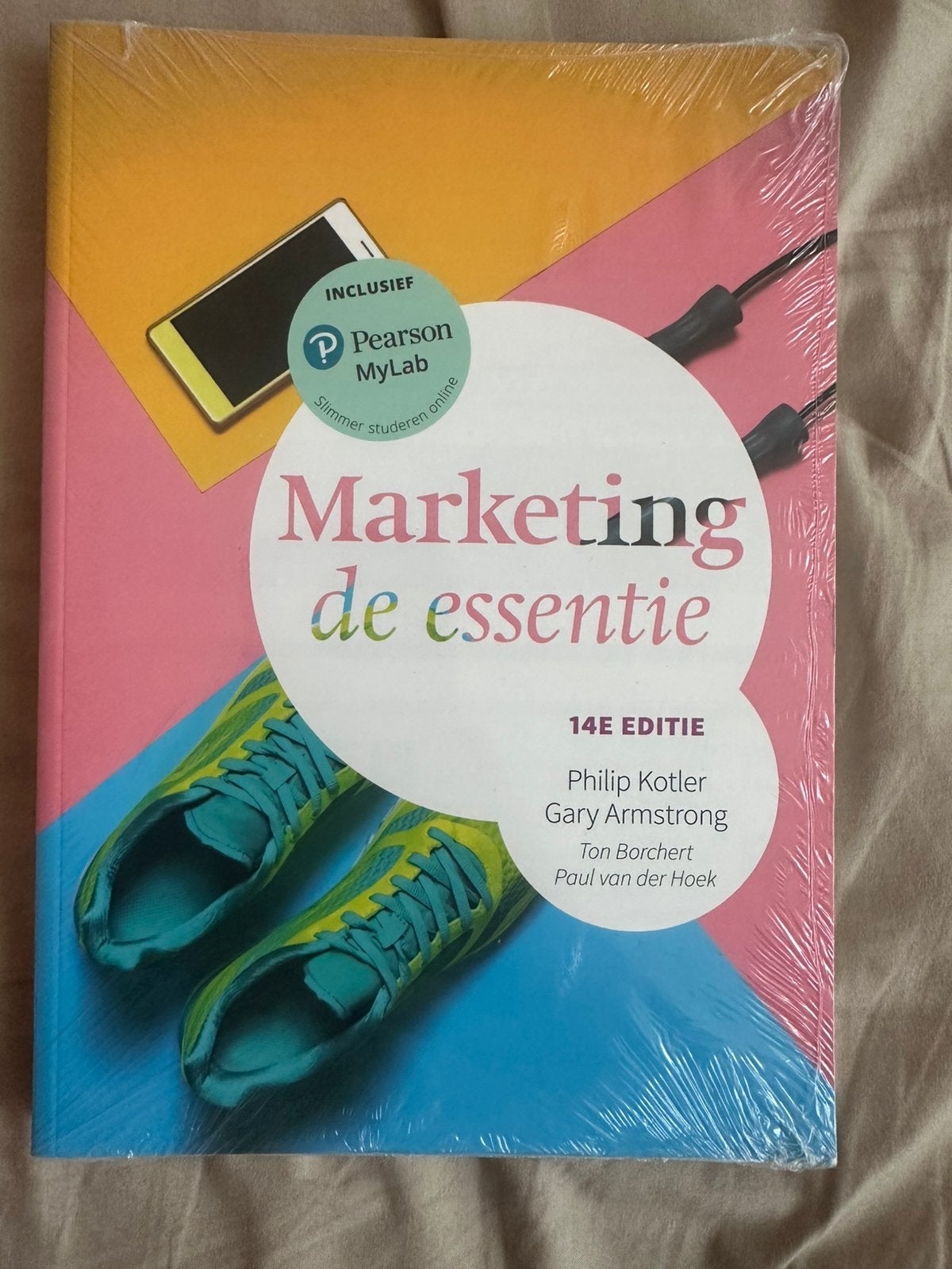 NIEUW IN SEAL Marketing de essentie 14e + MyLab, Ophalen, Zo goed als nieuw, Economie en Marketing