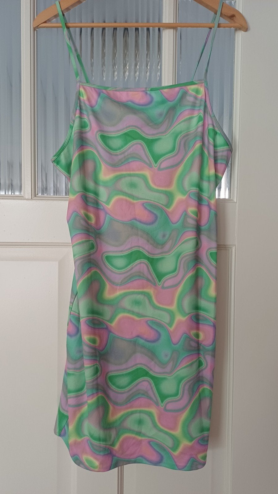 Monki jurk met psychedelische print, maat XL, Meerkleurig, Maat 42/44 (L), Nieuw, Ophalen of Verzenden