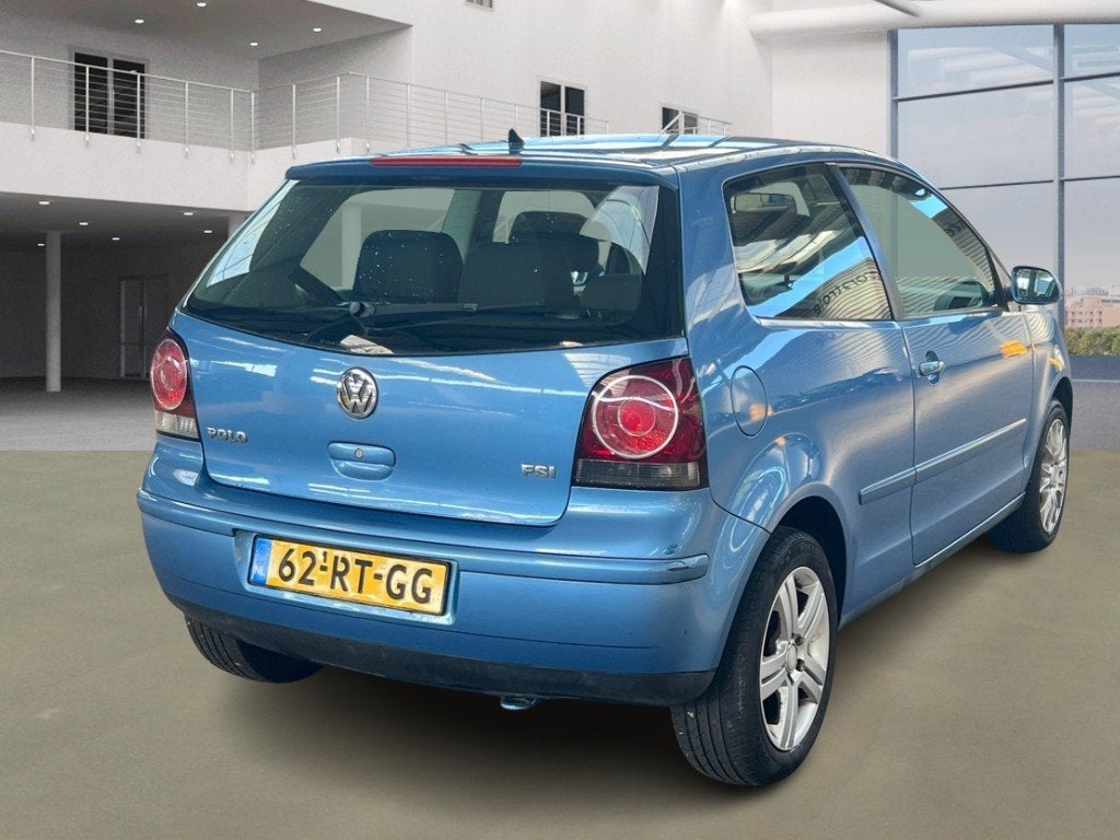 Volkswagen Polo 1.4-16V FSI Turijn AIRCO ELEKPAKKET, Voorwielaandrijving, 86 pk, 4 cilinders, Blauw