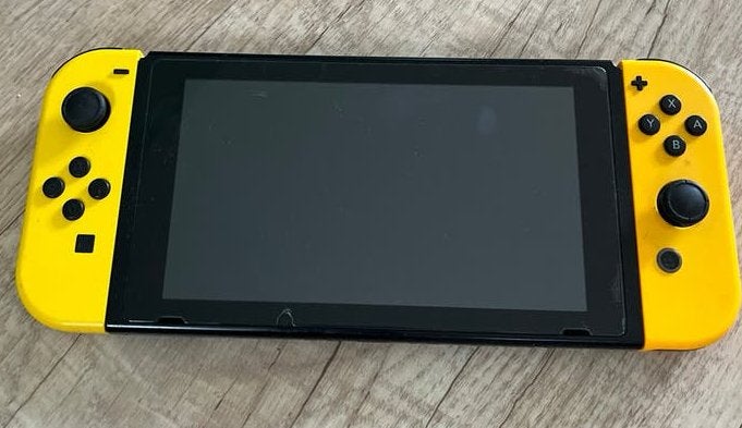 Foto 3 van Nintendo Switch 2020 - (HAC-001-01) 11 games en extra's