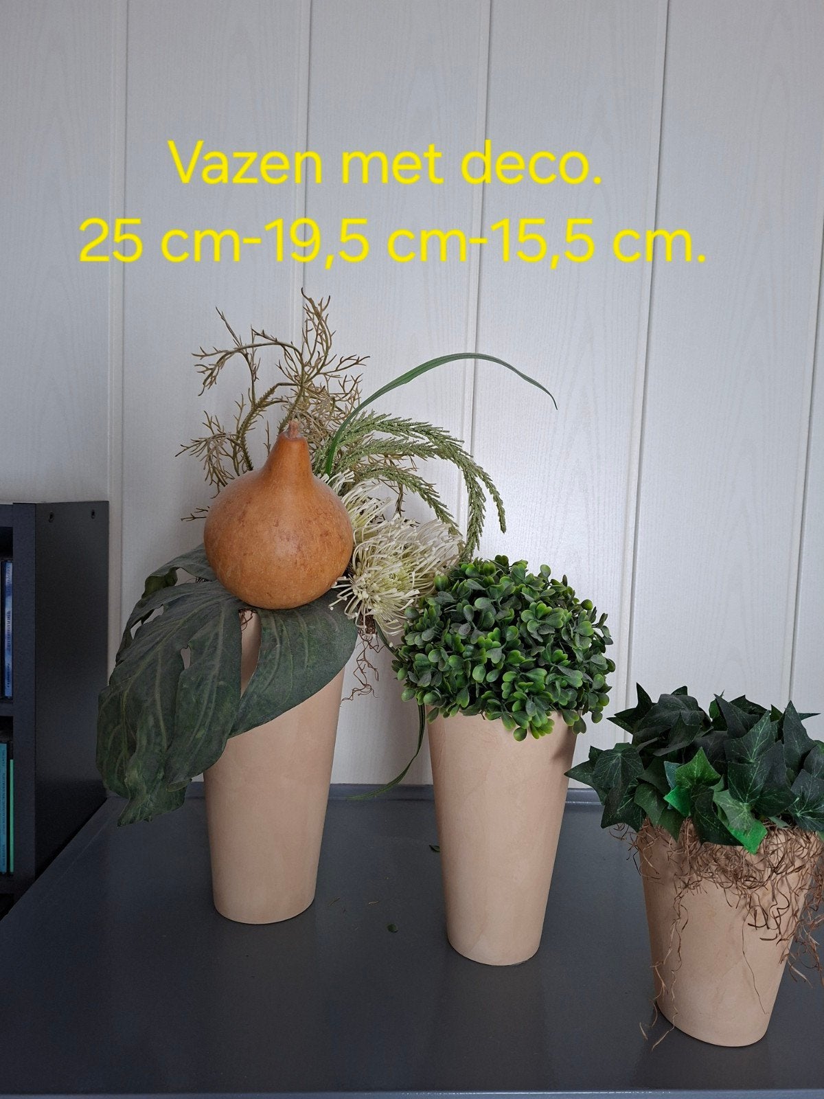 Vazen set compleet, Ophalen, Zo goed als nieuw