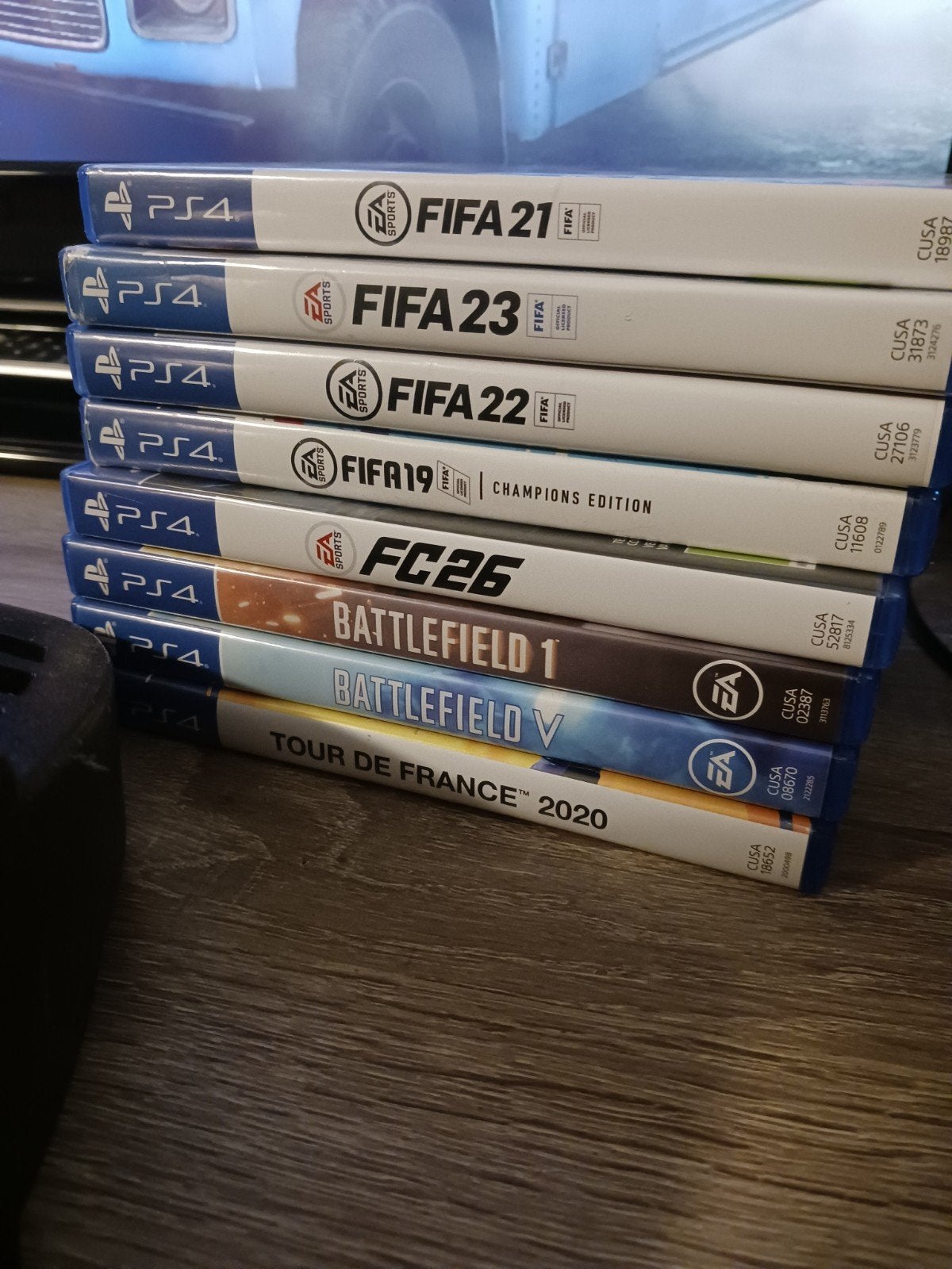 Diverse PS4 Games: FIFA, Battlefield, Tour de France, Ophalen, Gebruikt, Sport, Vanaf 3 jaar