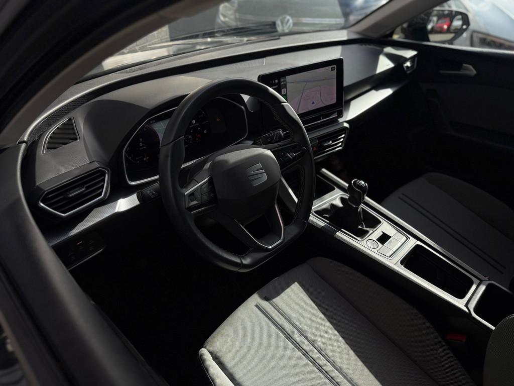 SEAT Leon Sportstourer 1.0 TSI Reference Virtual Carplay Cru, Voorwielaandrijving, Stof, Zwart, Leon