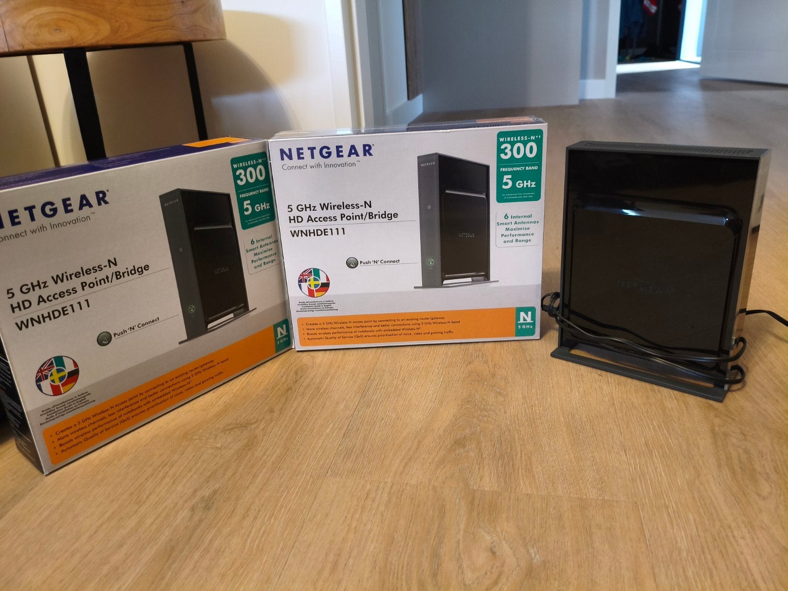 3x Netgear WNHDE111 5GHz Wireless N Bridge / Access Point, Ophalen, Zo goed als nieuw, NETGEAR