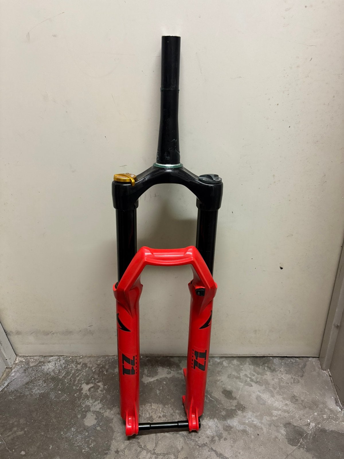 Marzocchi Bomber Z1 Boost 29 inch Voorvork MTB, Ophalen of Verzenden, Zo goed als nieuw, Voorvork