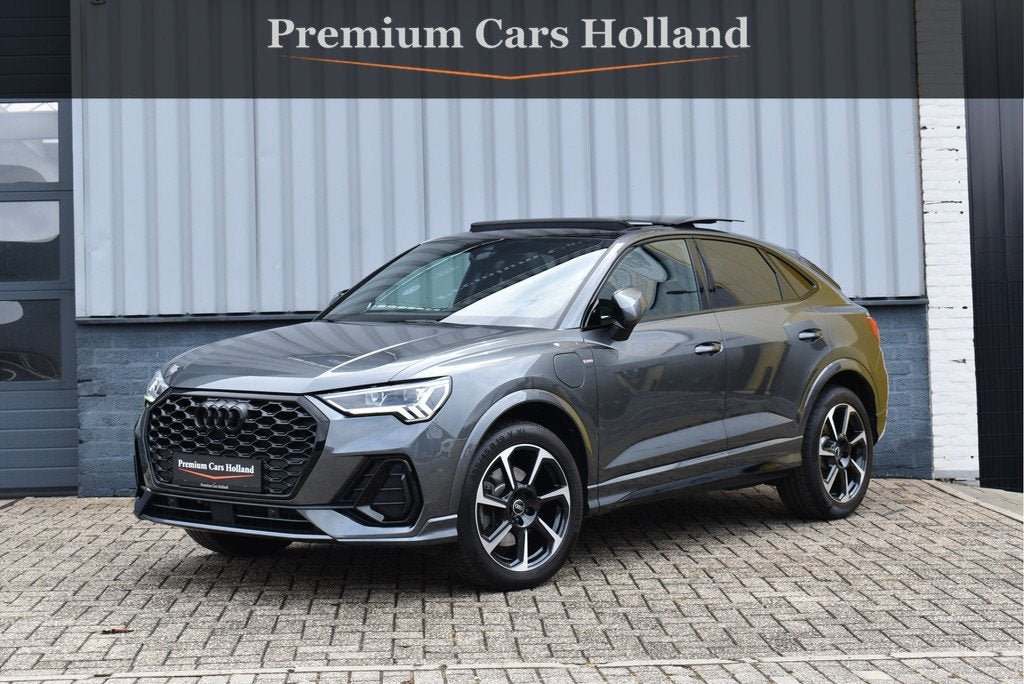 Audi Q3 Sportback 45 TFSI e S-Line 245 Pk Pano Navi Sfeer Le, Gebruikt, Zwart, Leder en Stof, 245 pk