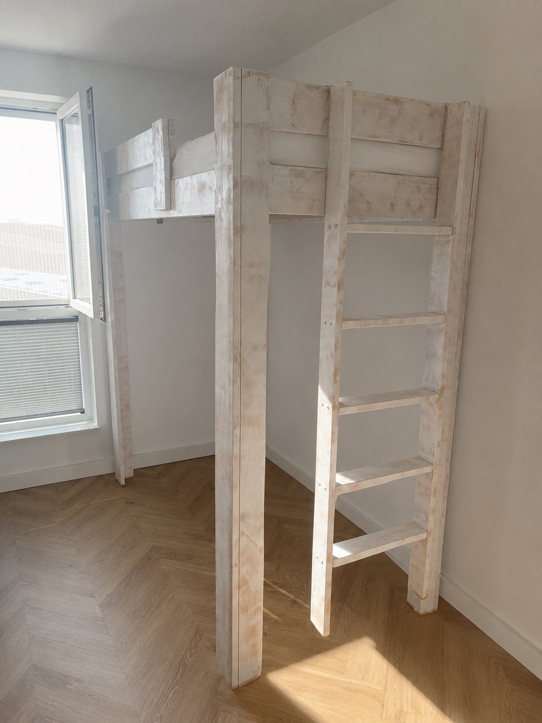 Hoogslaper met ladder, Huis en Inrichting, Ophalen, Eenpersoons, Nieuw, 200 cm