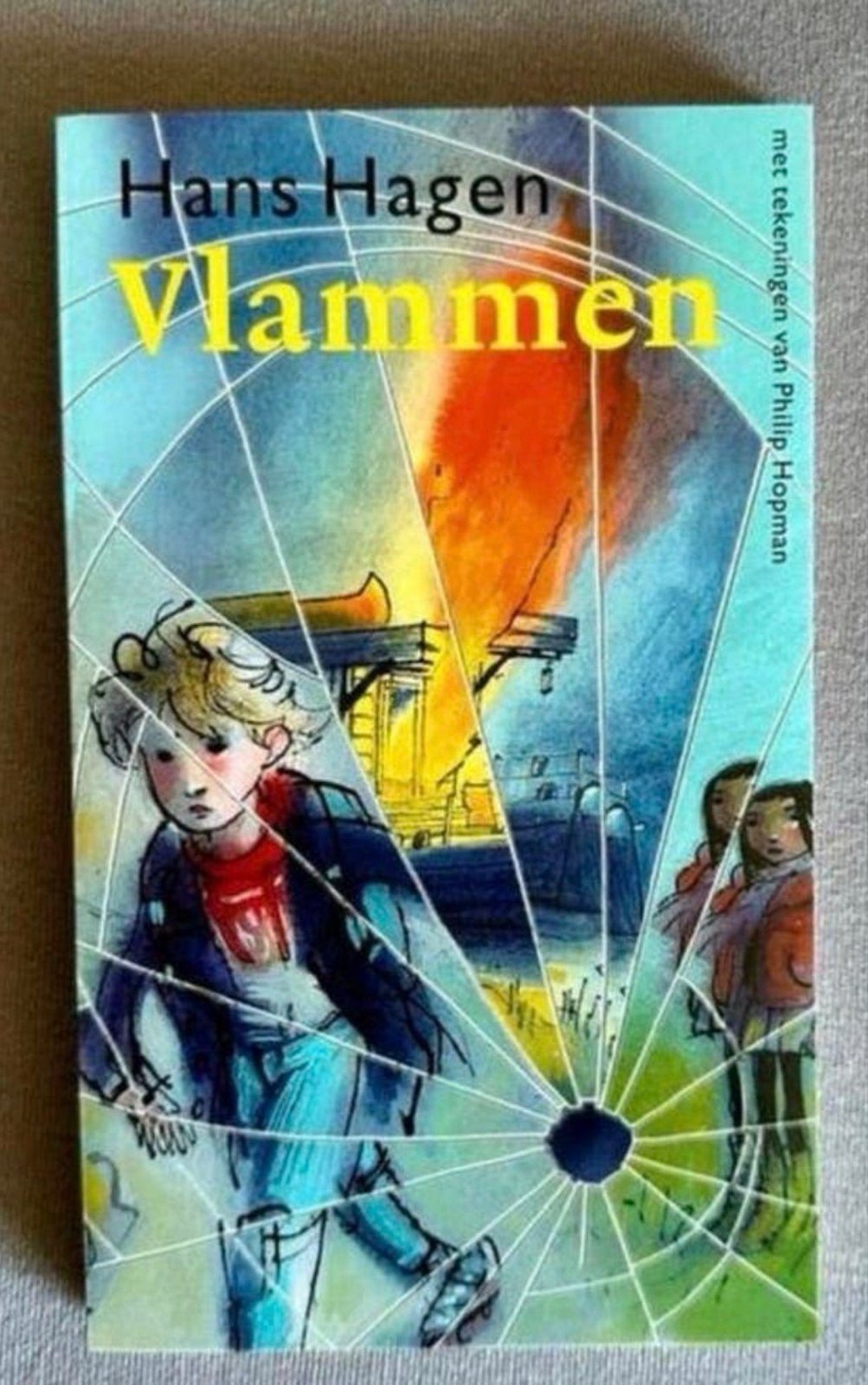 Vlammen - Hans Hagen (Zo goed als nieuw), Ophalen of Verzenden, Zo goed als nieuw, Fictie
