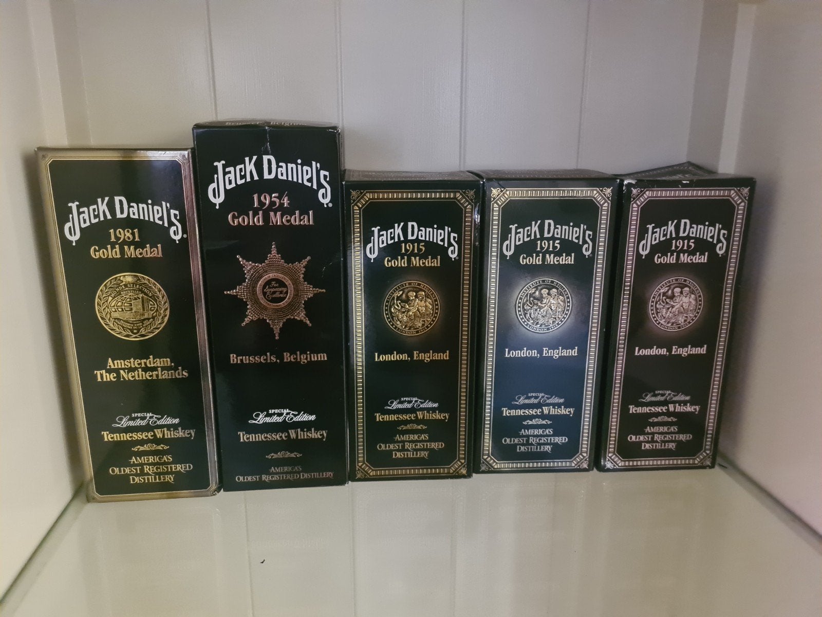 Jack Daniel's 3L flessen en Gold Medal dozen, Ophalen, Gebruikt