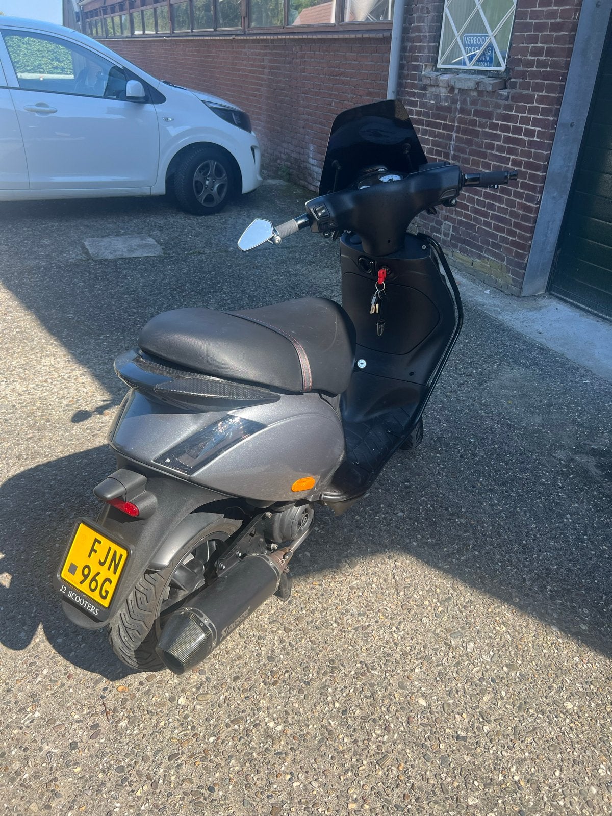 Piaggio Zip Injectie - Goed Onderhouden Scooter, Ophalen, Maximaal 45 km/u, Zip, Zo goed als nieuw