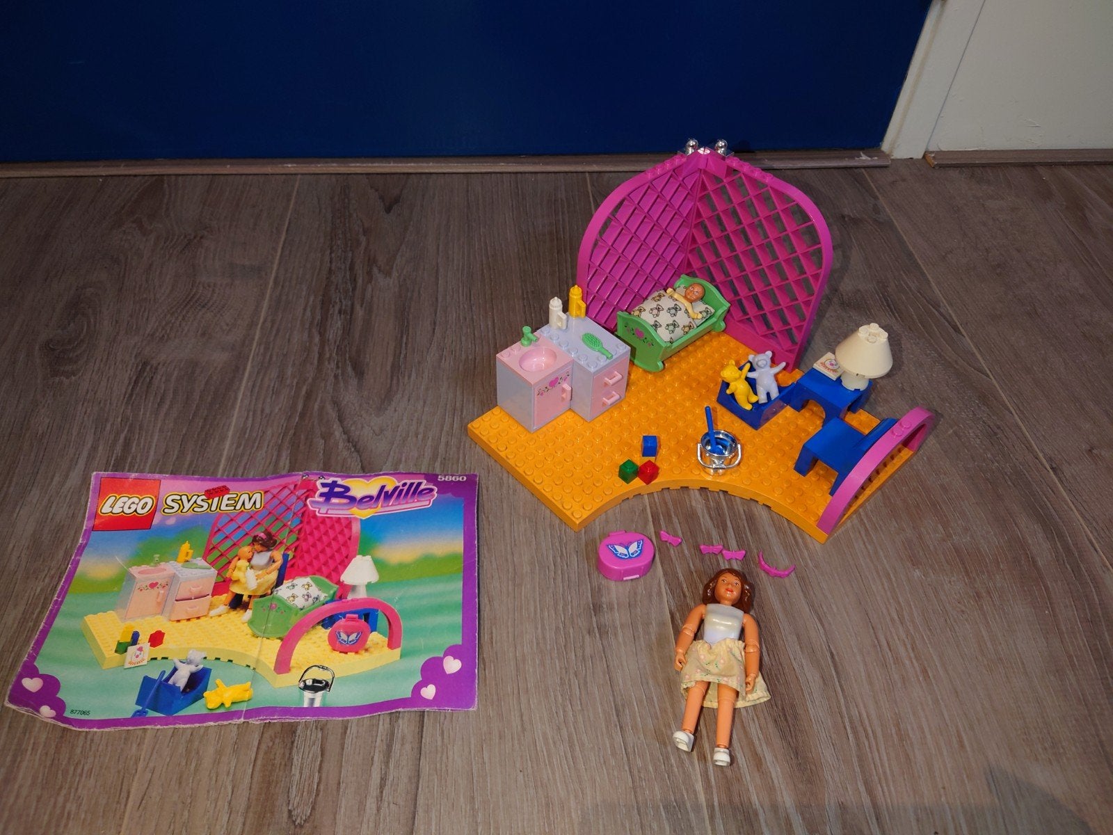 Meisjes Lego Belville set 5860 Babysitter Love 'N' Lullabies, Kinderen en Baby's, Speelgoed | Duplo en Lego, Ophalen of Verzenden
