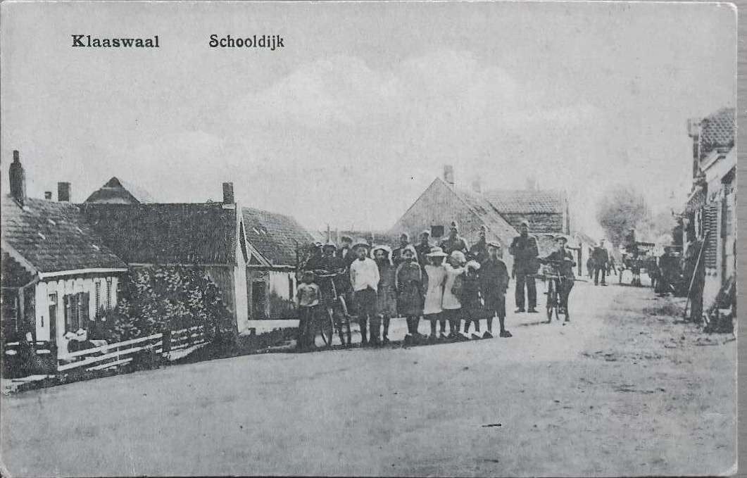 Schooldijk Klaaswaal (Zuid-Holland) – ca. 1910, Verzamelen, Ansichtkaarten | Nederland, Verzenden, Voor 1920, Ongelopen, Zuid-Holland